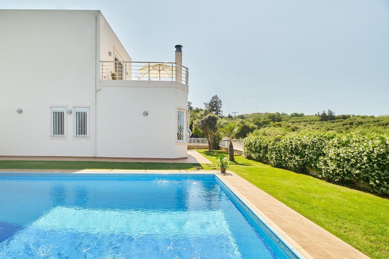 Villa Moma Palio Gerani Bagian luar foto